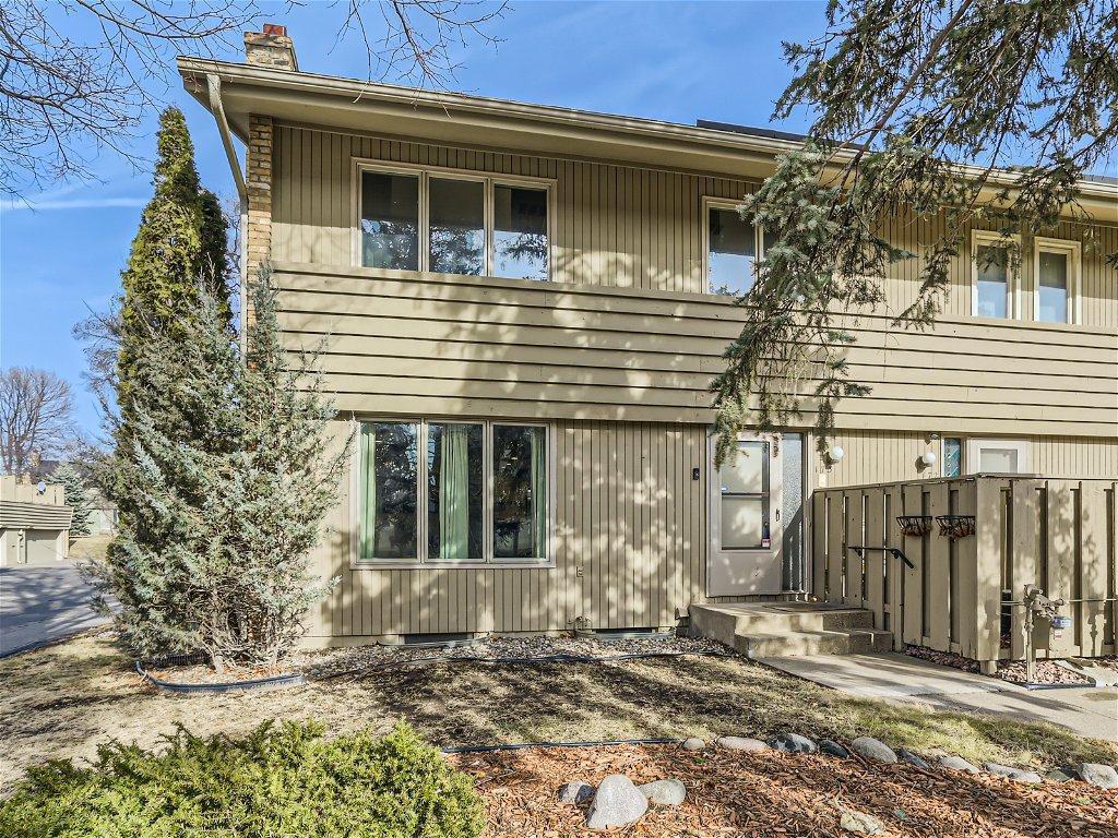 173 Windsor Lane New Brighton MN 55112 6482364 image1