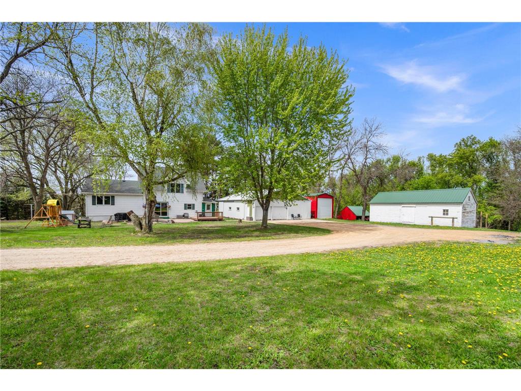 1730 E 260th Street New Prague MN 56071 7063303 image1