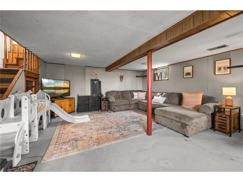 1730 E 260th Street New Prague MN 56071 7063303 image44