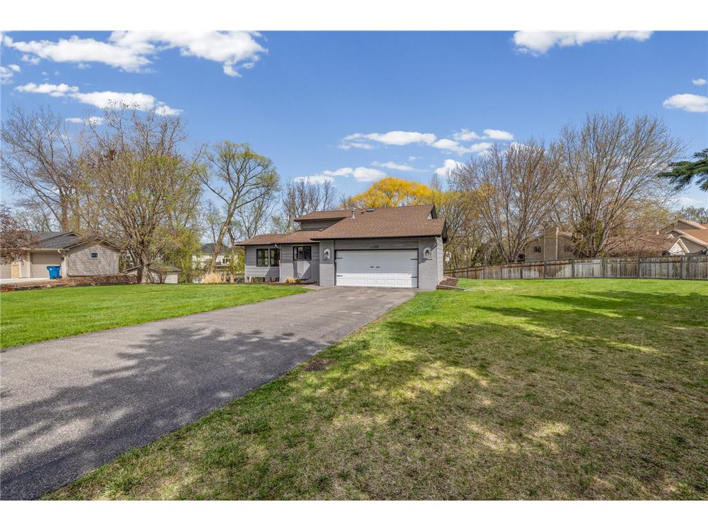 17300 32nd Avenue N Plymouth MN 55447 7037198 image1