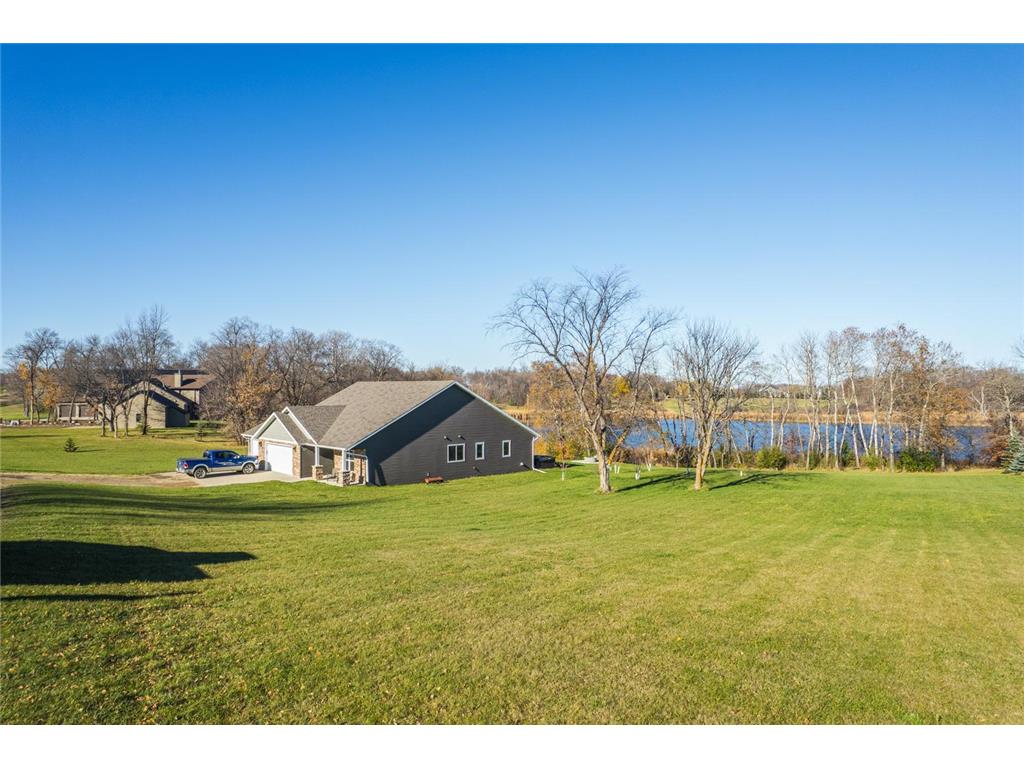 17303 Saylers Beach Road Lake Park MN 56554 - Stakke 6813048 image2