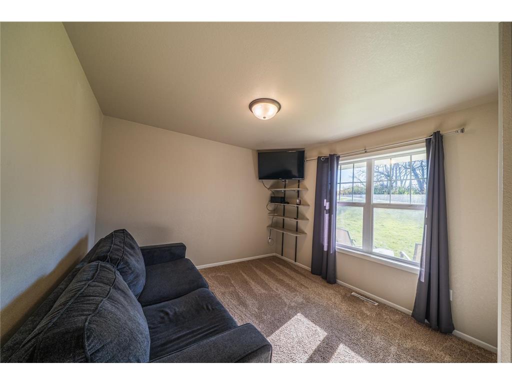 17303 Saylers Beach Road Lake Park MN 56554 - Stakke 7017575 image11