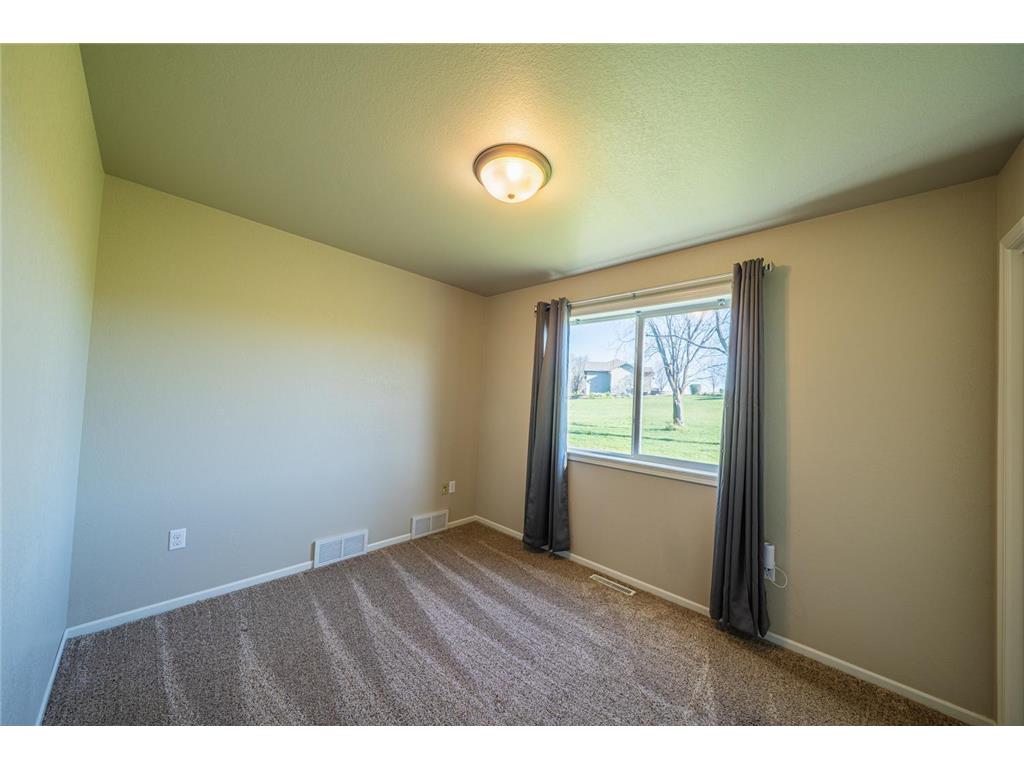 17303 Saylers Beach Road Lake Park MN 56554 - Stakke 7017575 image13