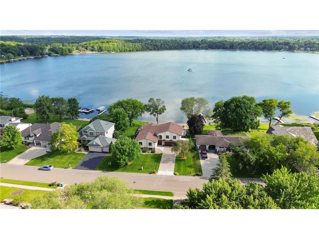 17303 Weaver Lake Drive Maple Grove MN 55311 - Weaver 6558752 image1