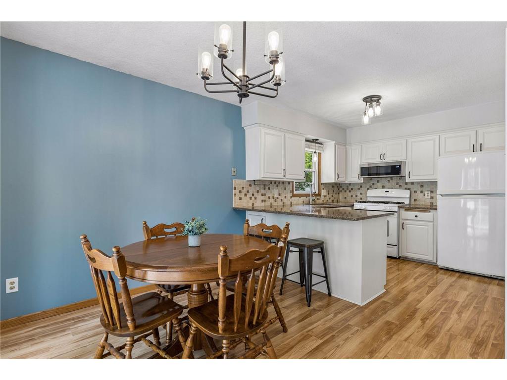 1731 130th Avenue NE Blaine MN 55449 7084596 image10