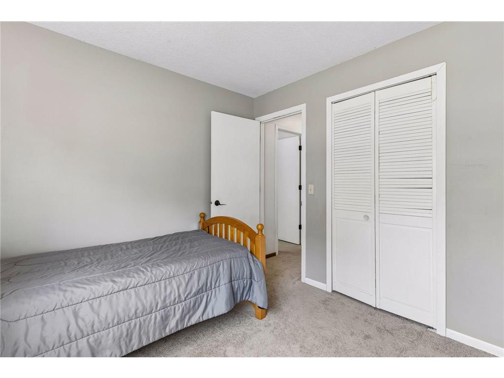 1731 130th Avenue NE Blaine MN 55449 7084596 image20