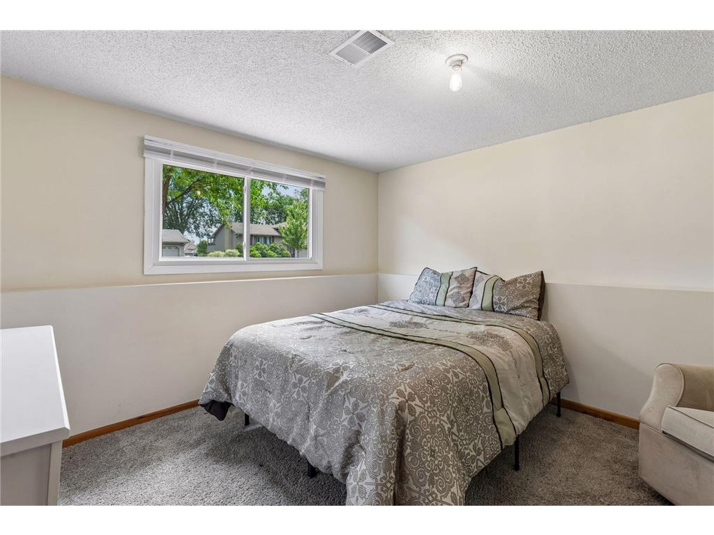 1731 130th Avenue NE Blaine MN 55449 7084596 image27
