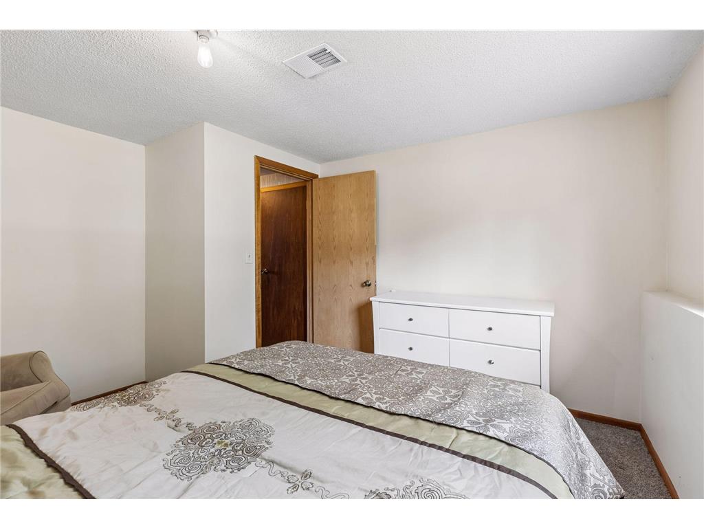 1731 130th Avenue NE Blaine MN 55449 7084596 image28