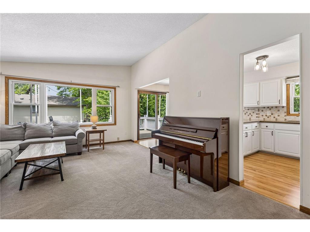1731 130th Avenue NE Blaine MN 55449 7084596 image4