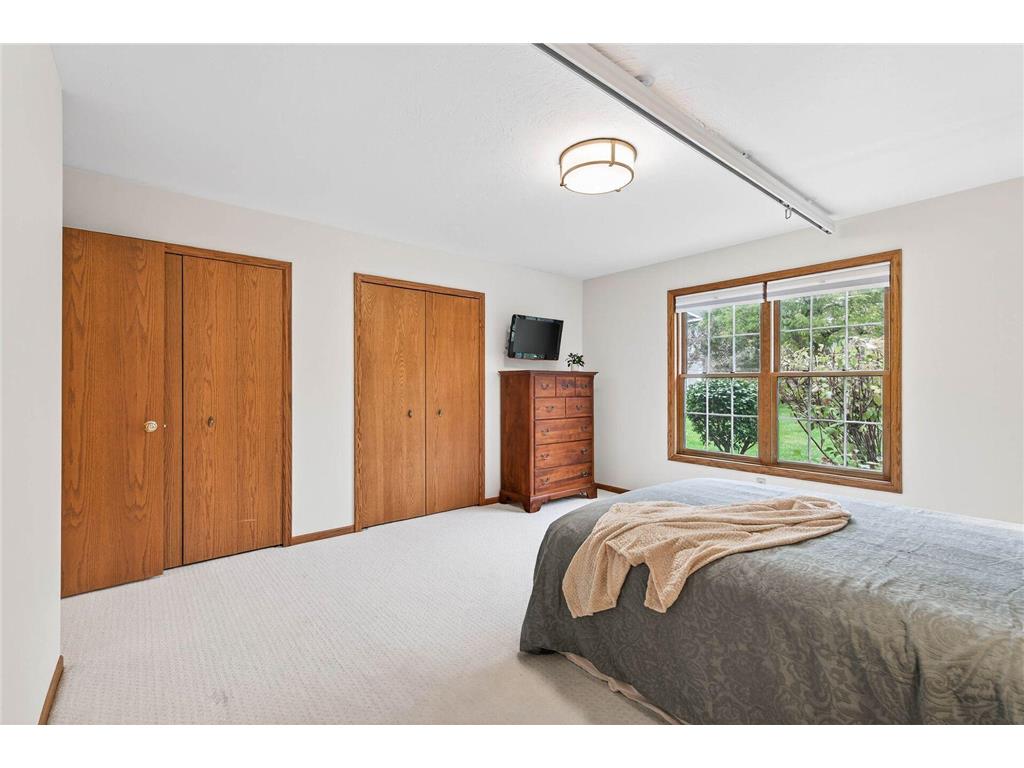 1731 Donegal Drive Woodbury MN 55125 6808593 image20