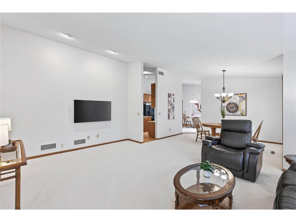 1731 Donegal Drive Woodbury MN 55125 6808593 image7