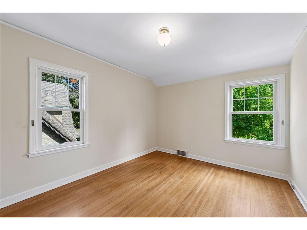 1731 Hillcrest Avenue Saint Paul MN 55116 7073150 image24