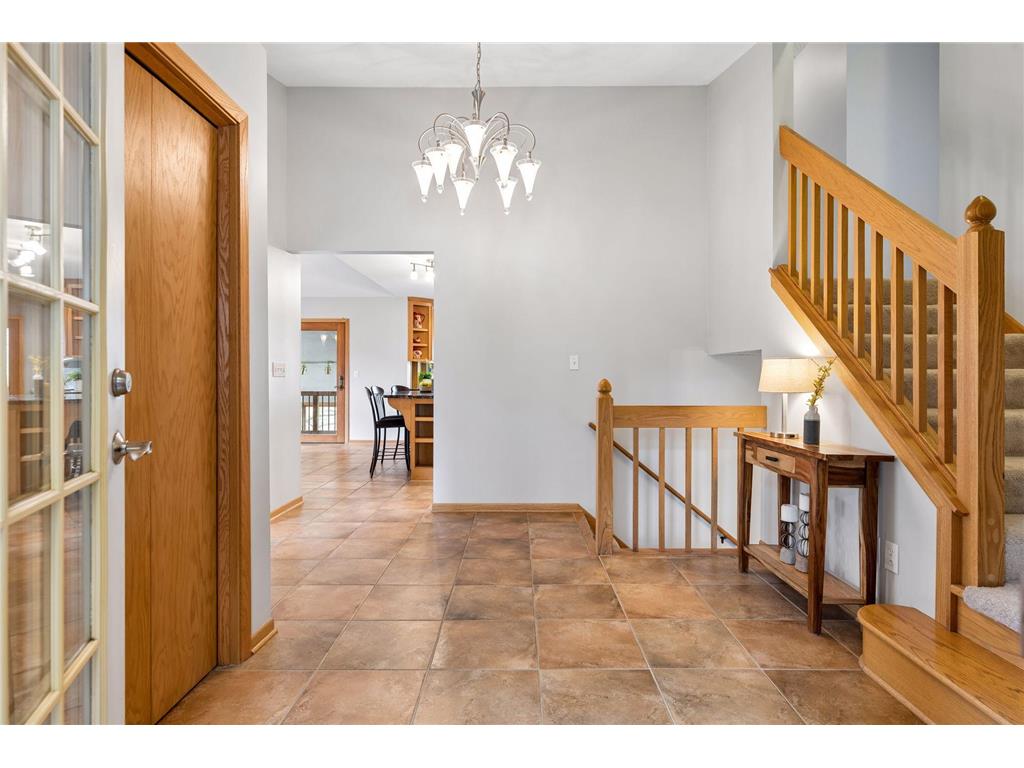 1731 Oakways Street Minnetonka MN 55391 6825469 image11