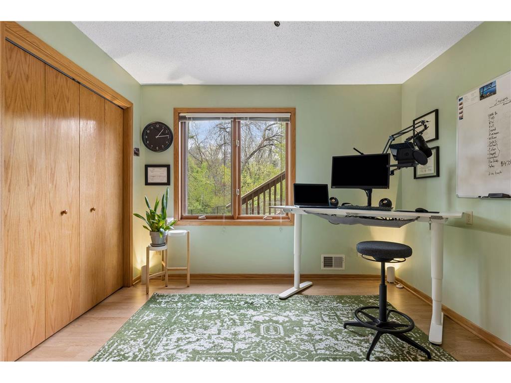 1731 Oakways Street Minnetonka MN 55391 6825469 image30