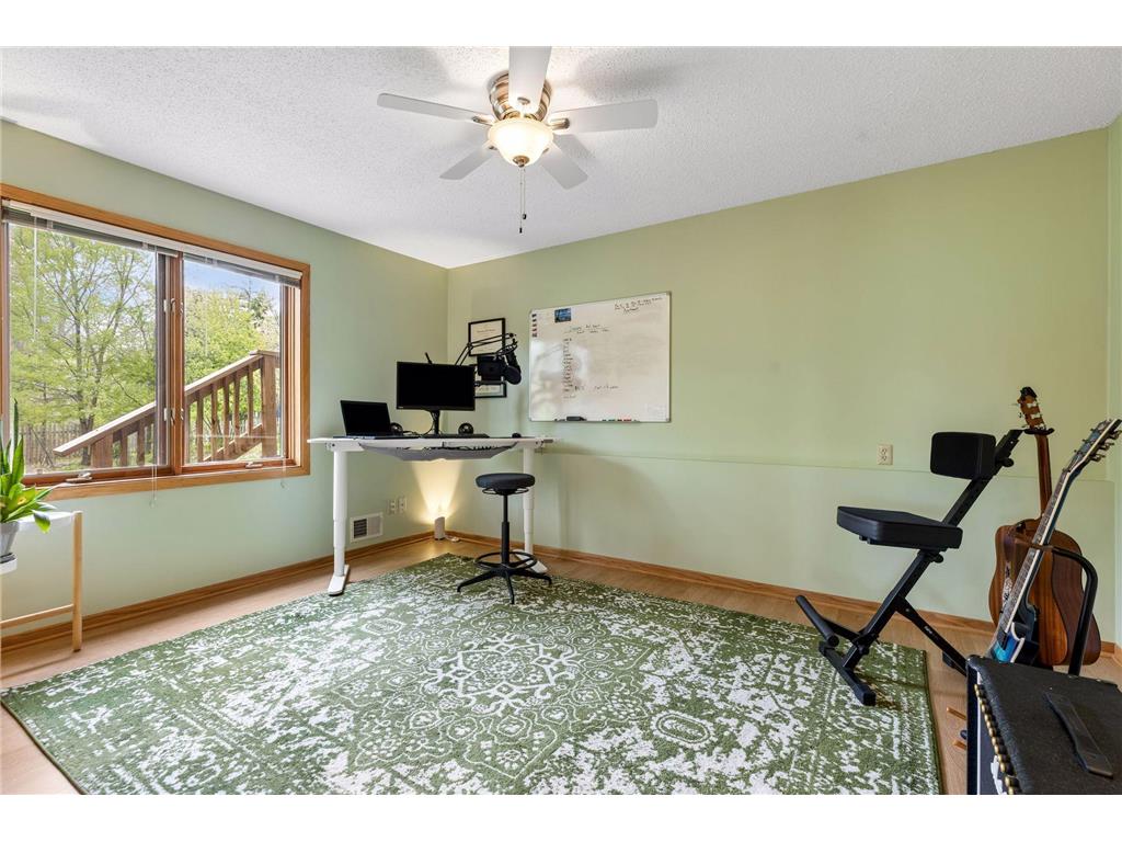 1731 Oakways Street Minnetonka MN 55391 6825469 image31