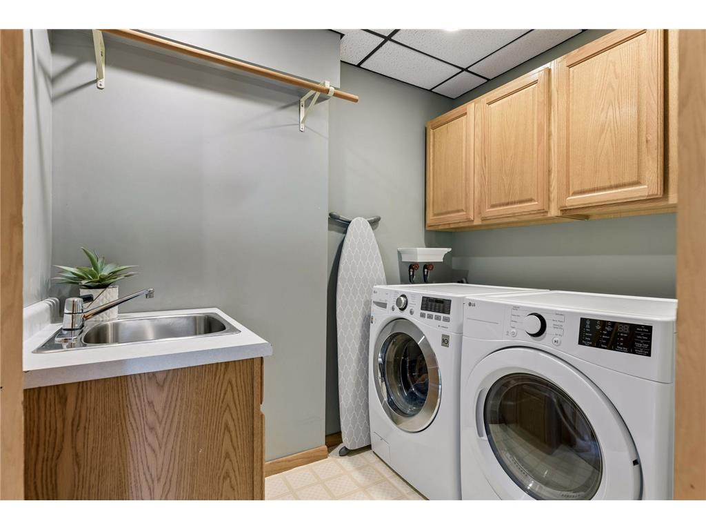 1731 Oakways Street Minnetonka MN 55391 6825469 image33