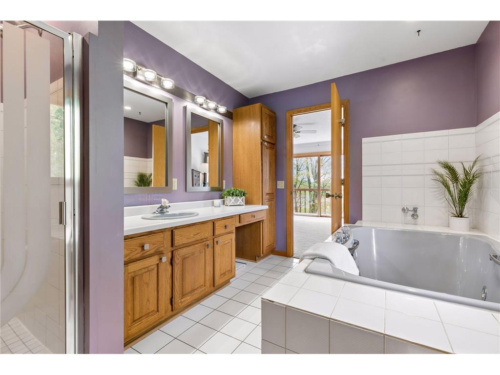 1731 Oakways Street Minnetonka MN 55391 6825469 image41