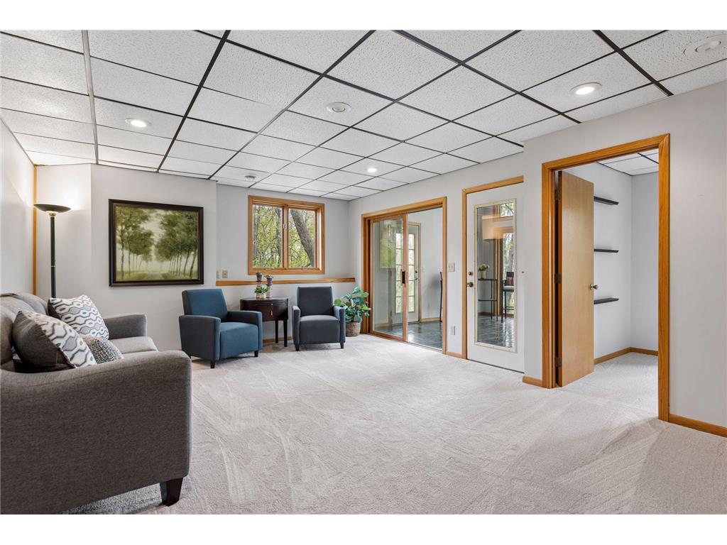 1731 Oakways Street Minnetonka MN 55391 6825469 image46
