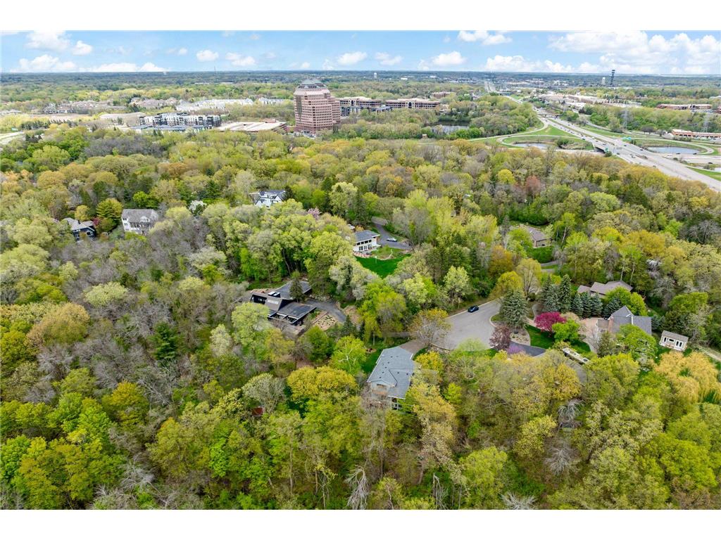1731 Oakways Street Minnetonka MN 55391 6825469 image79