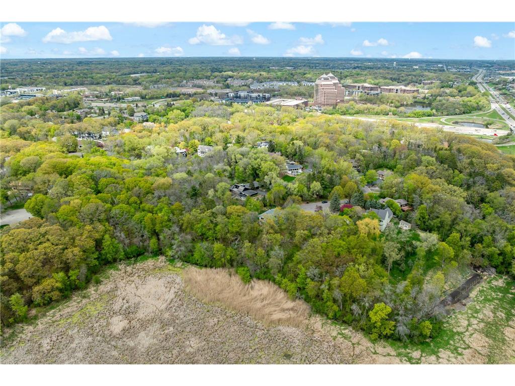 1731 Oakways Street Minnetonka MN 55391 6825469 image82
