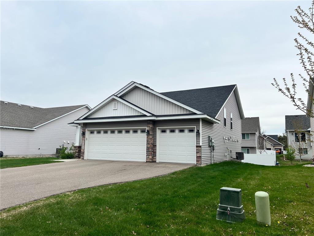 1731 Riverside Drive Shakopee MN 55379 7062329 image1
