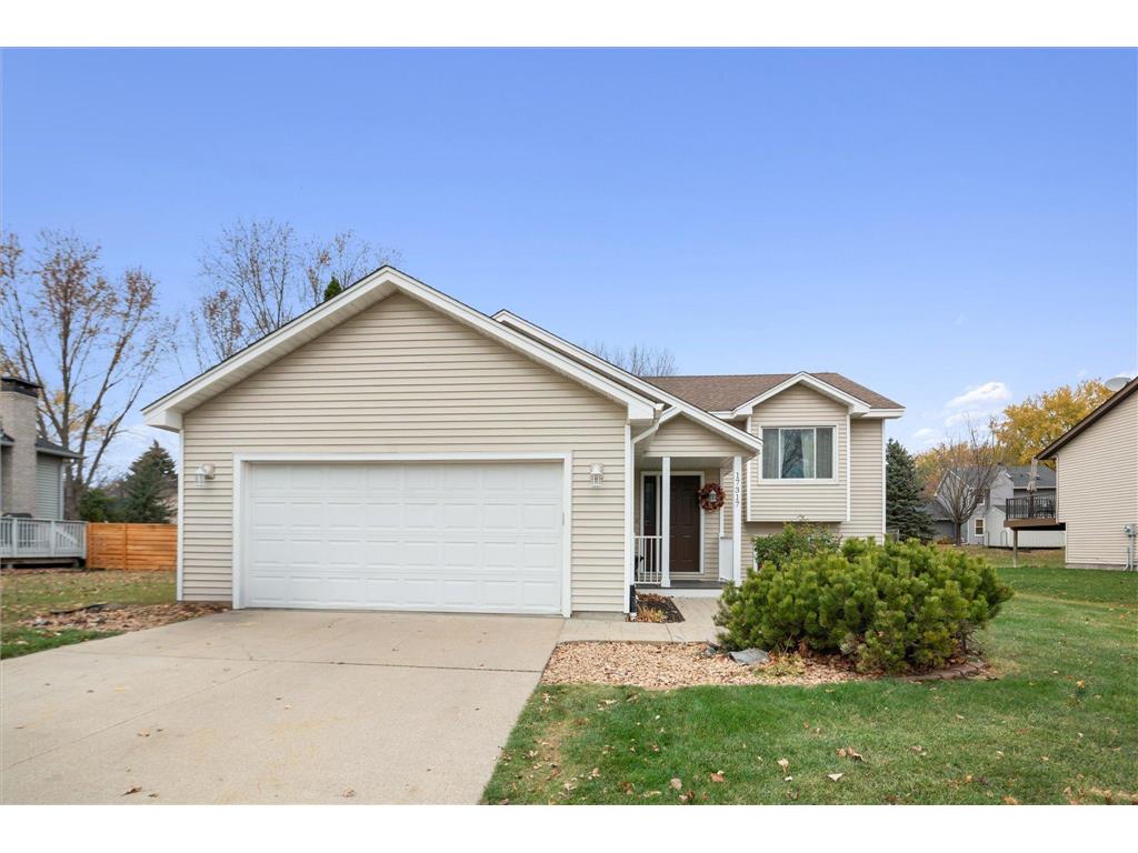 17317 Ipswich Way Lakeville MN 55044 6620656 image1