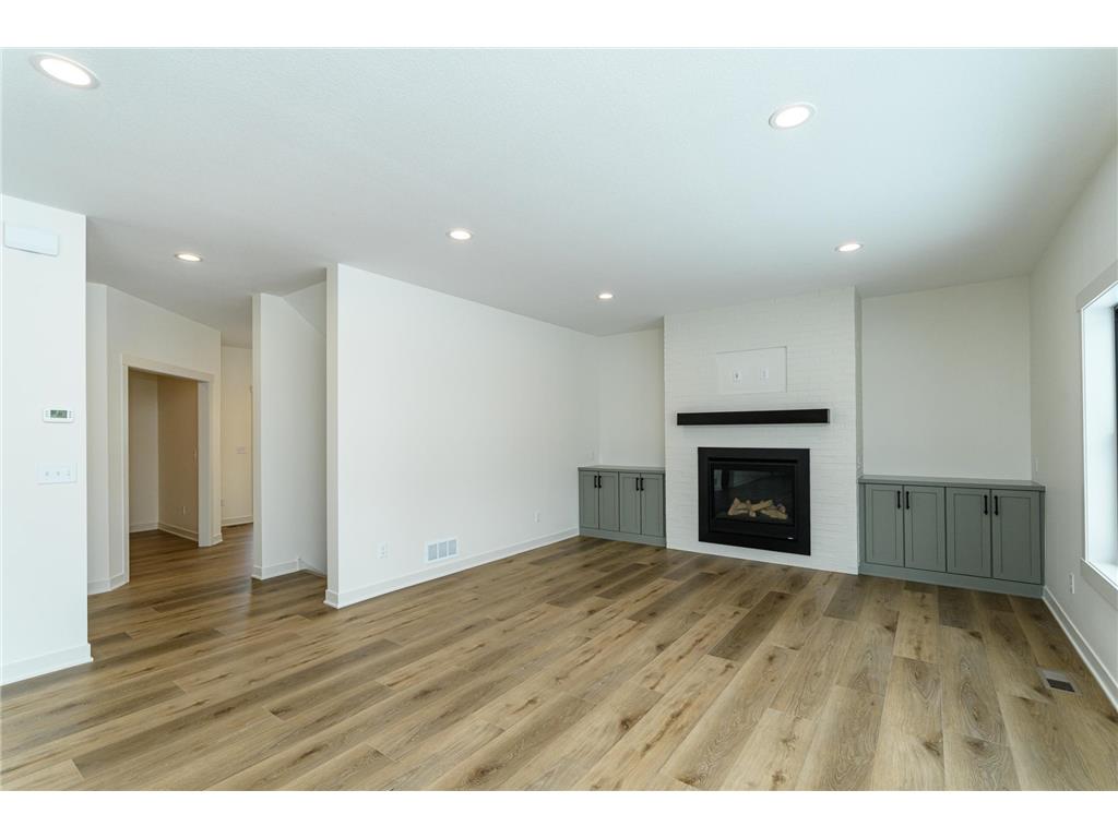 1732 4th Street NE Byron MN 55920 6822164 image9