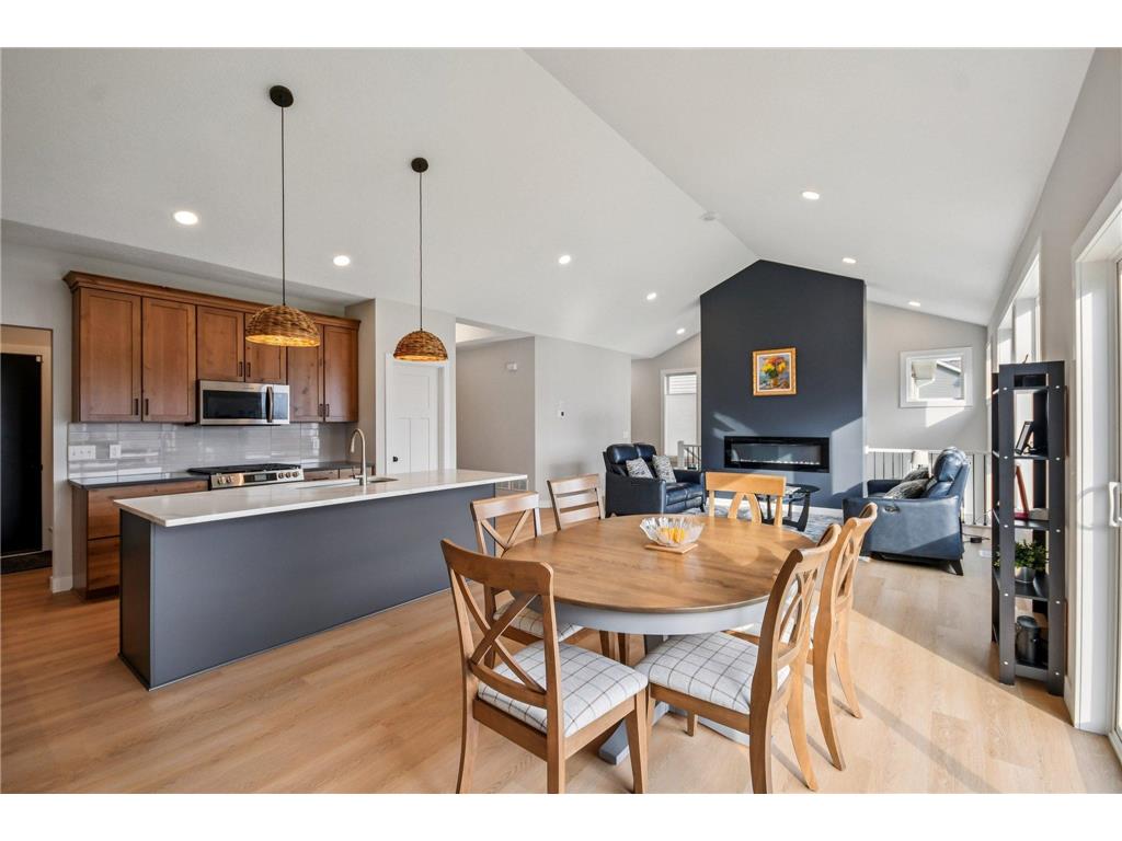 1732 Spruce Street Farmington MN 55024 6822040 image10