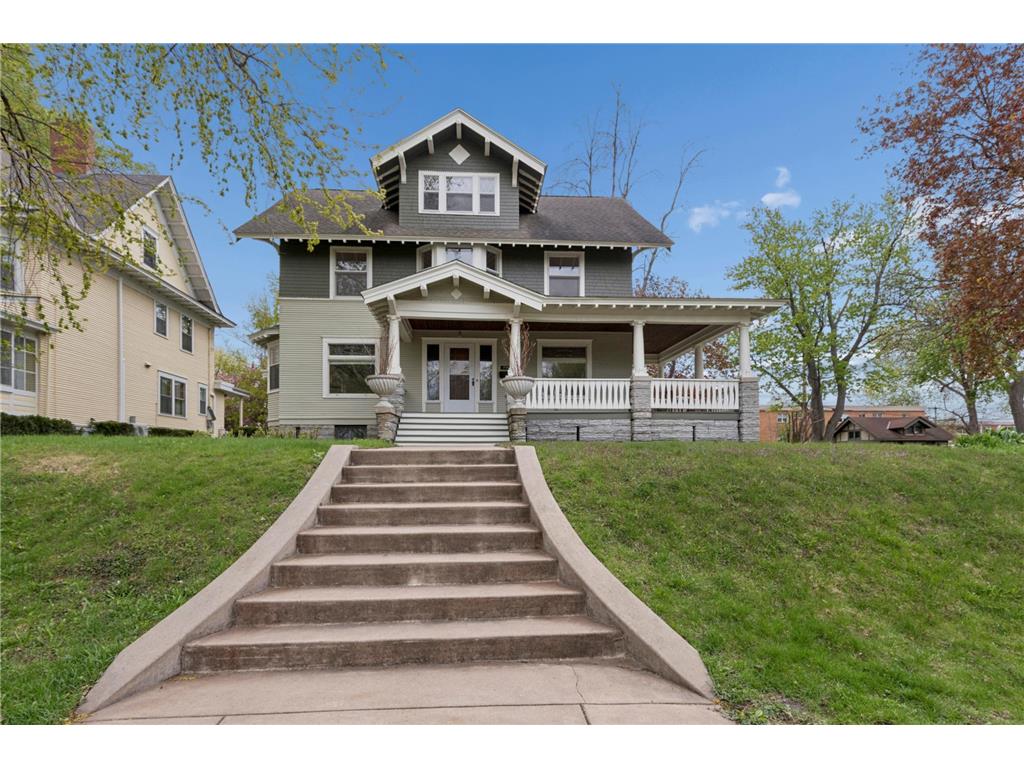 1732 Summit Avenue Saint Paul MN 55105 7046206 image1