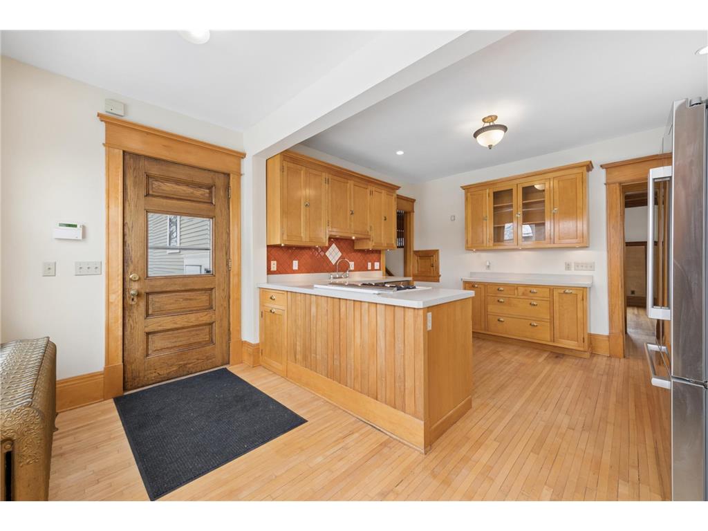 1732 Summit Avenue Saint Paul MN 55105 7046206 image11