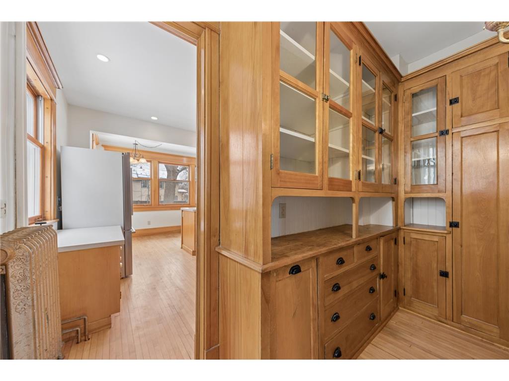 1732 Summit Avenue Saint Paul MN 55105 7046206 image12
