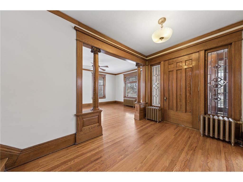 1732 Summit Avenue Saint Paul MN 55105 7046206 image3