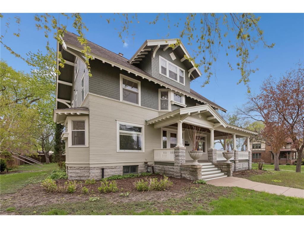 1732 Summit Avenue Saint Paul MN 55105 7046206 image38