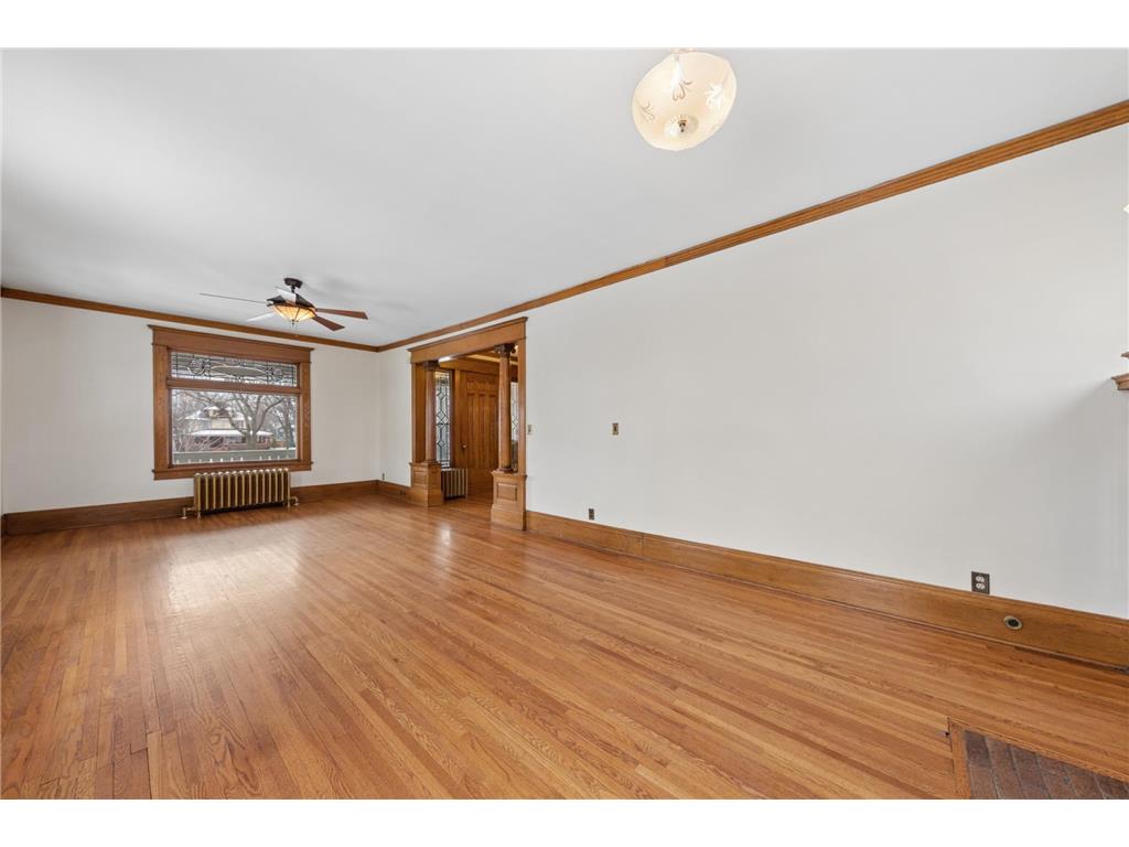 1732 Summit Avenue Saint Paul MN 55105 7046206 image6