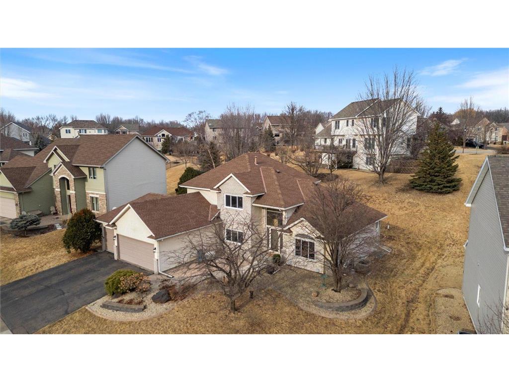 17328 79th Place N Maple Grove MN 55311 6672391 image1