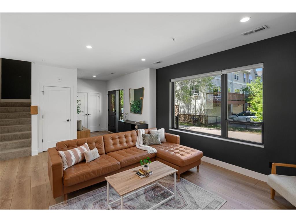 1733 3rd Street NE Minneapolis MN 55413 7075493 image10