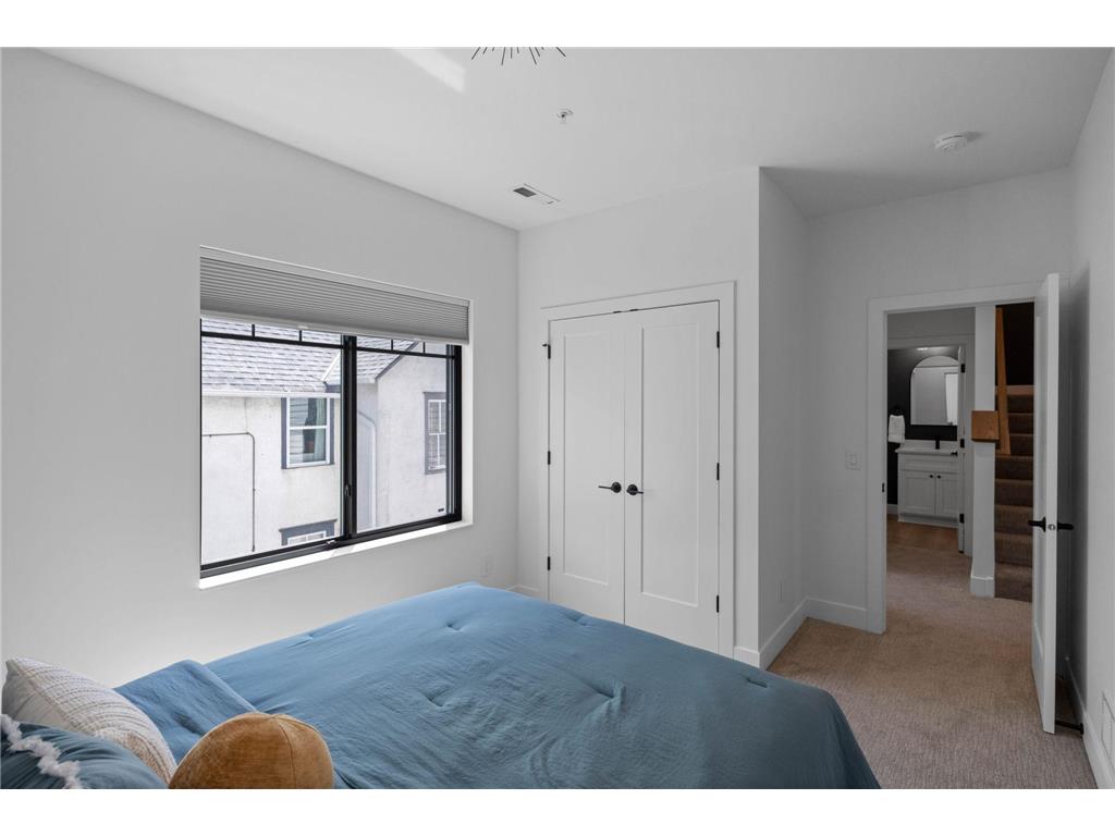 1733 3rd Street NE Minneapolis MN 55413 7075493 image32