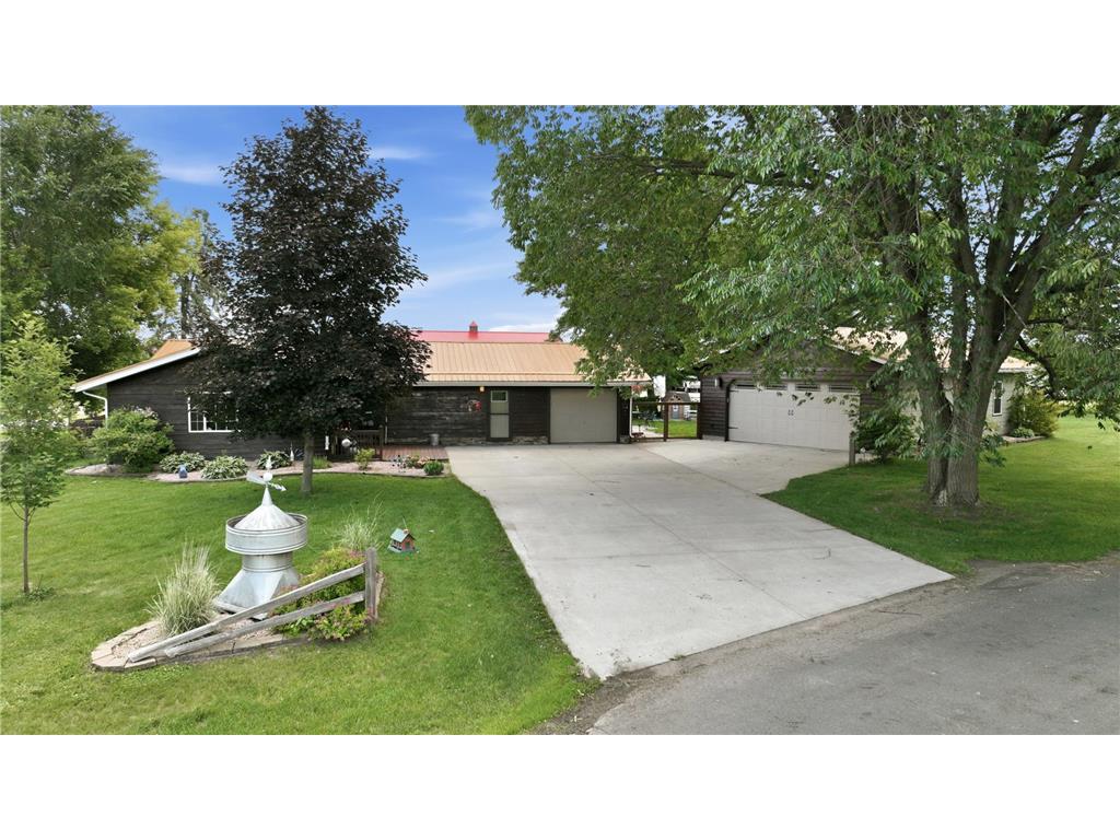 1733 Riverview Drive Barron WI 54812 7090455 image2