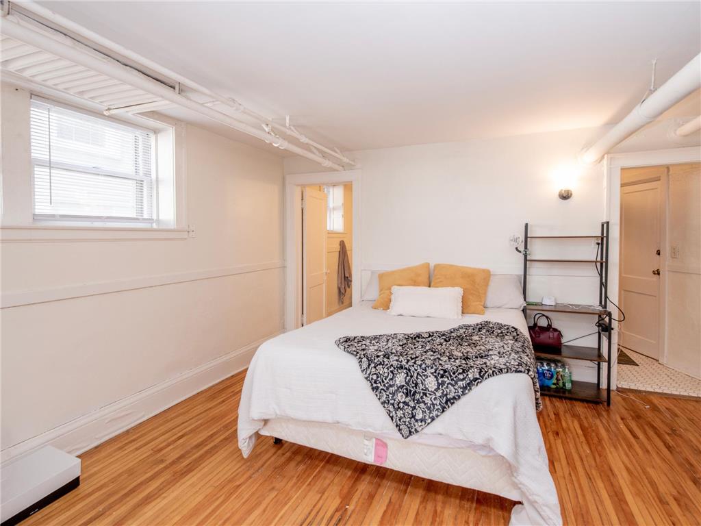 1733 Selby Avenue Saint Paul MN 55104 7037701 image18