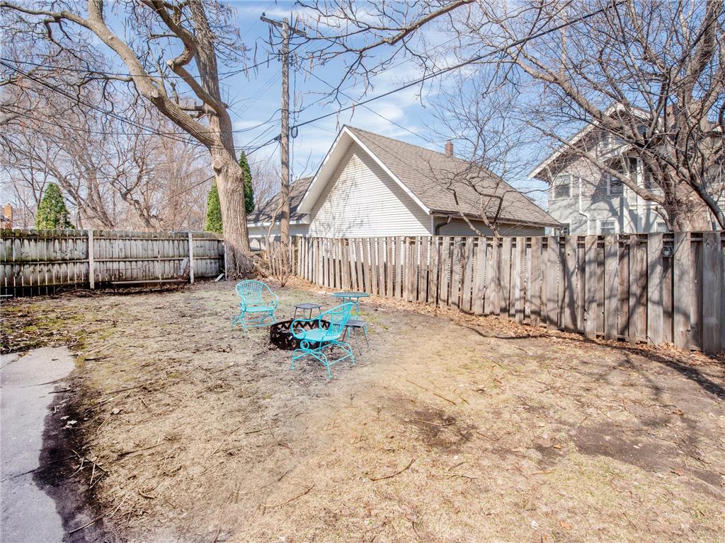 1733 Selby Avenue Saint Paul MN 55104 7037701 image25