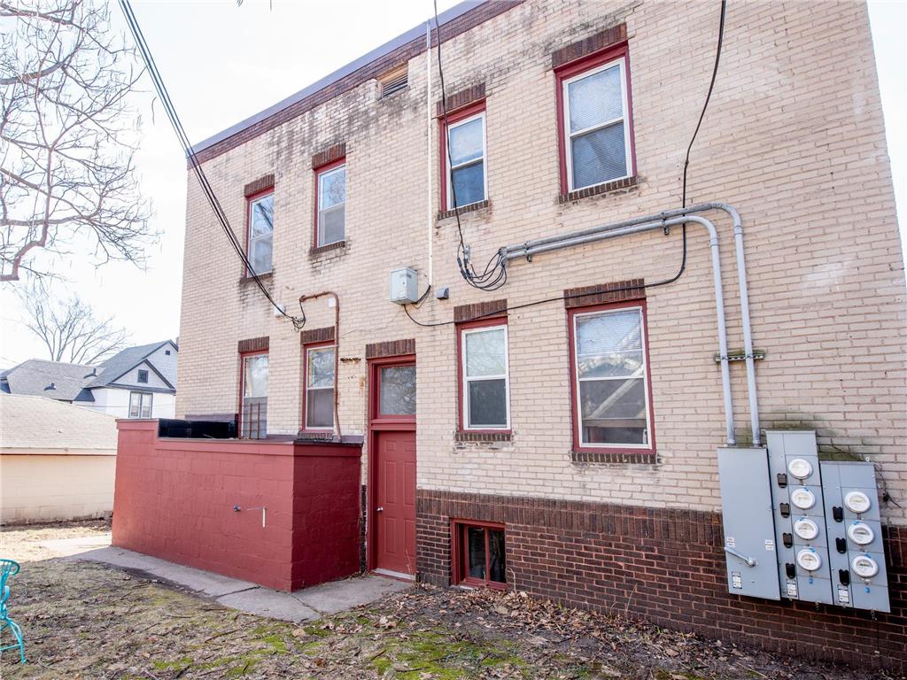 1733 Selby Avenue Saint Paul MN 55104 7037701 image28