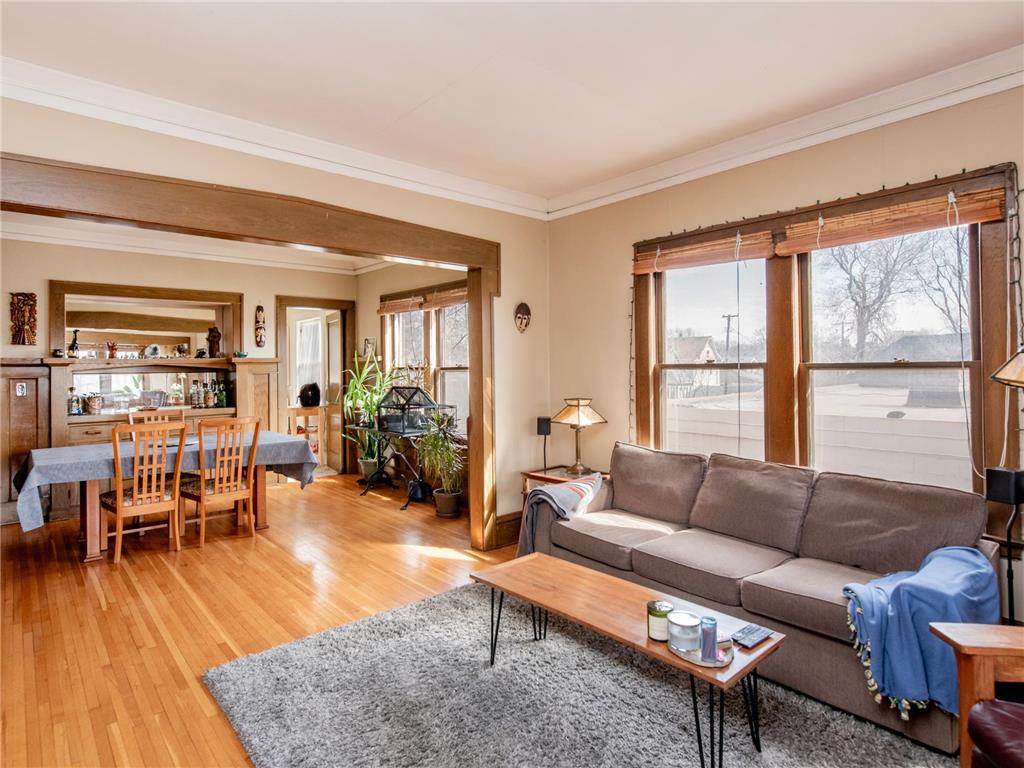 1733 Selby Avenue Saint Paul MN 55104 7037701 image4
