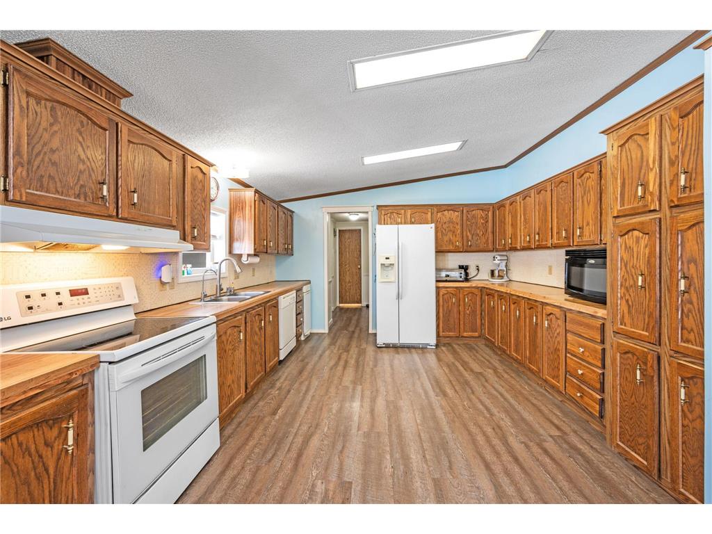 1734 40th Street Ceylon MN 56121 7040288 image5
