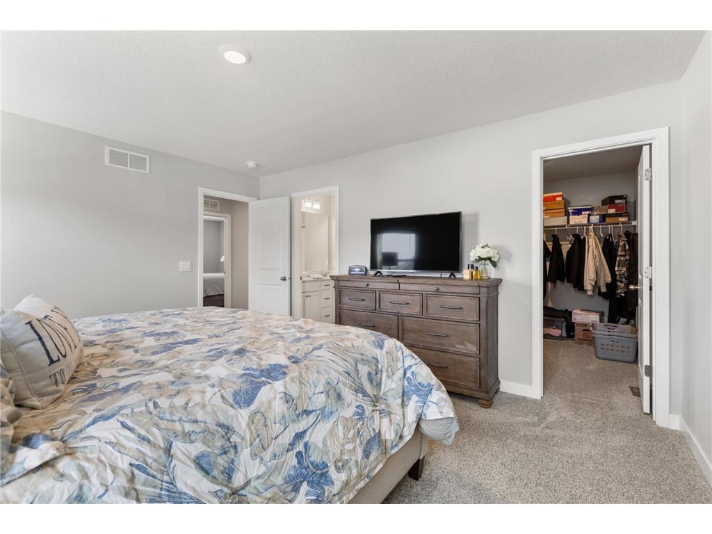 17341 Duvall Court Lakeville MN 55044 7010040 image20