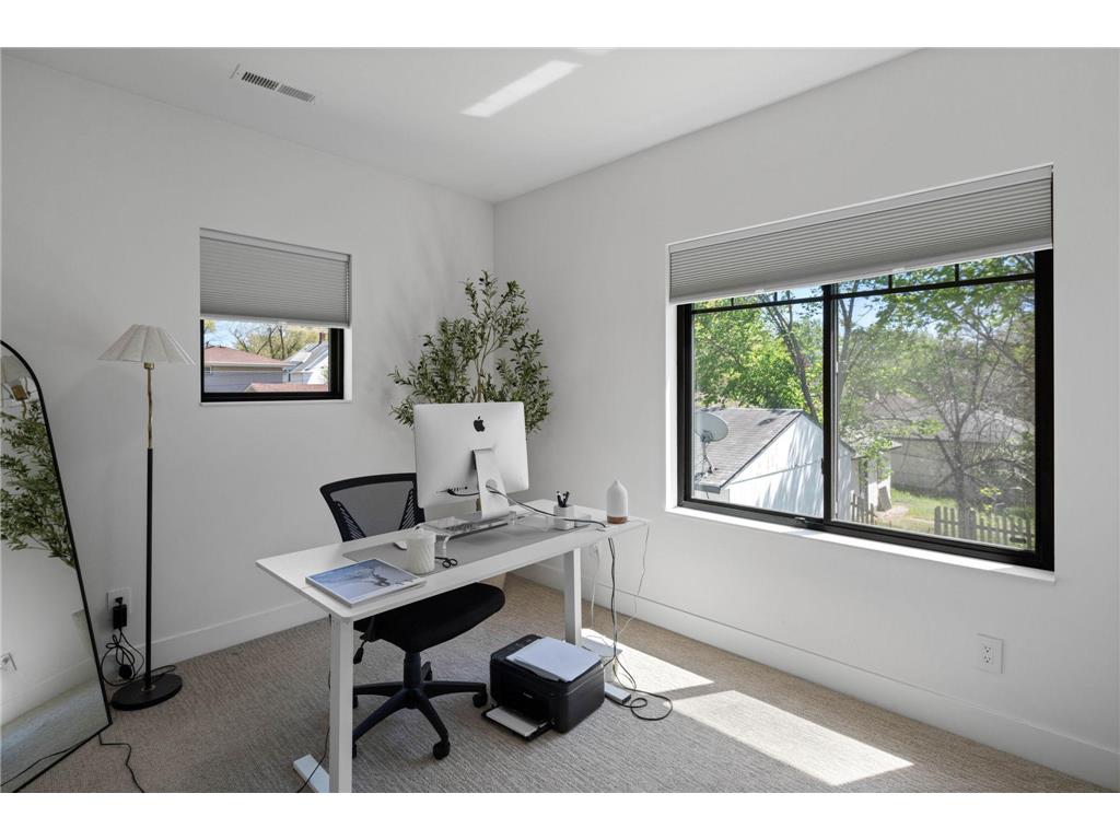1735 3rd Street NE Minneapolis MN 55413 7075385 image25