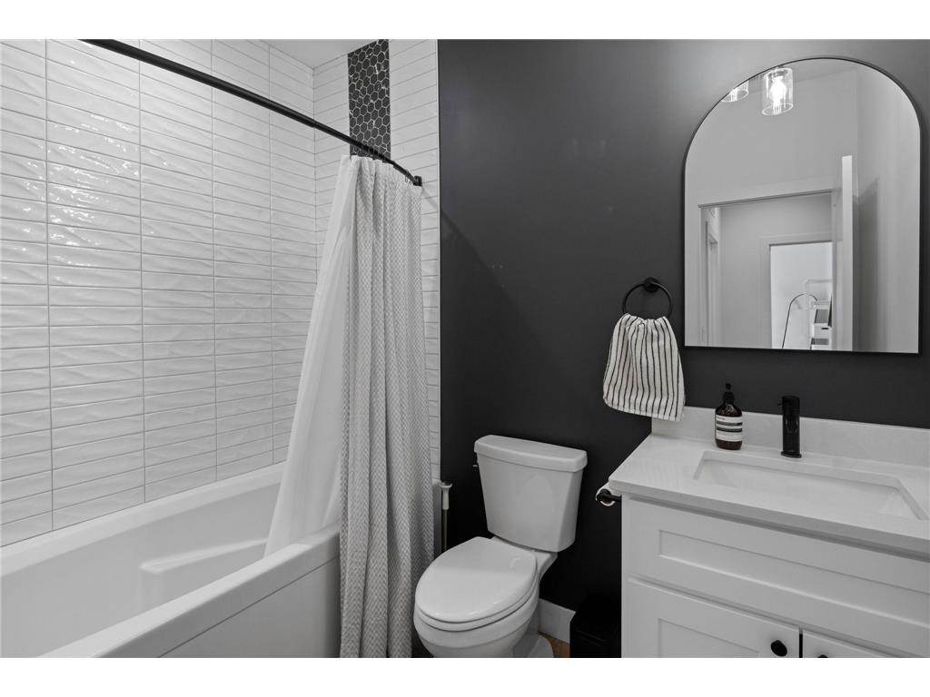 1735 3rd Street NE Minneapolis MN 55413 7075385 image30