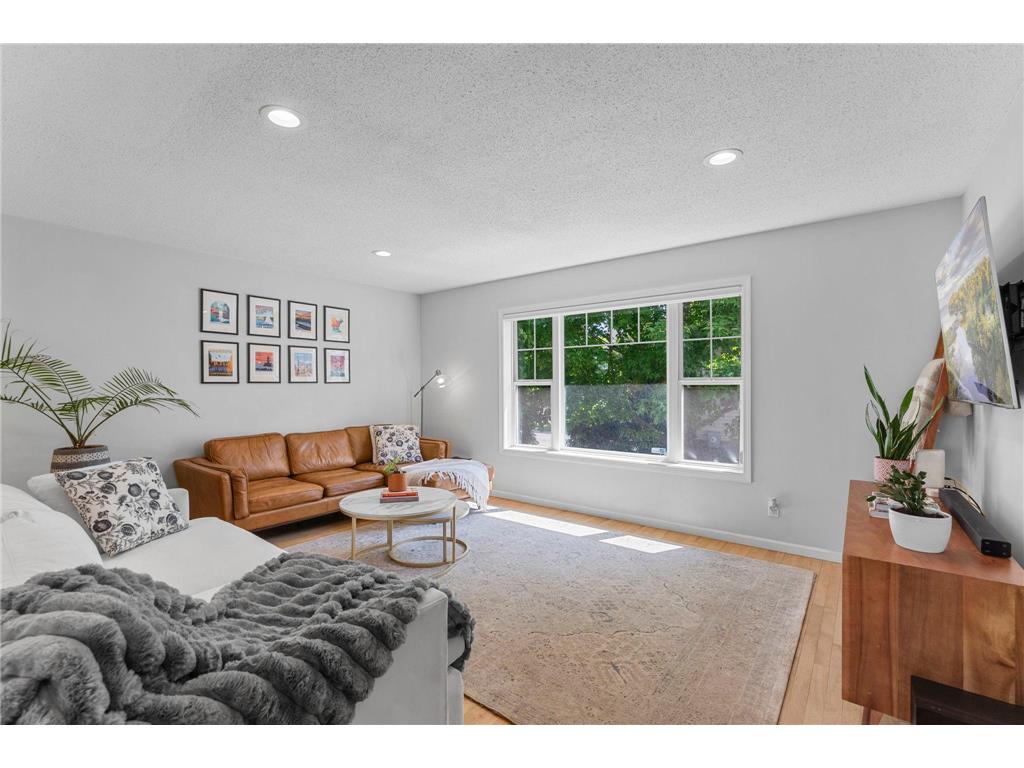 1736 3rd Street NE Minneapolis MN 55413 7076704 image4