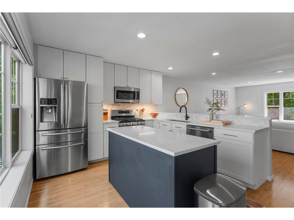 1736 3rd Street NE Minneapolis MN 55413 7076704 image6