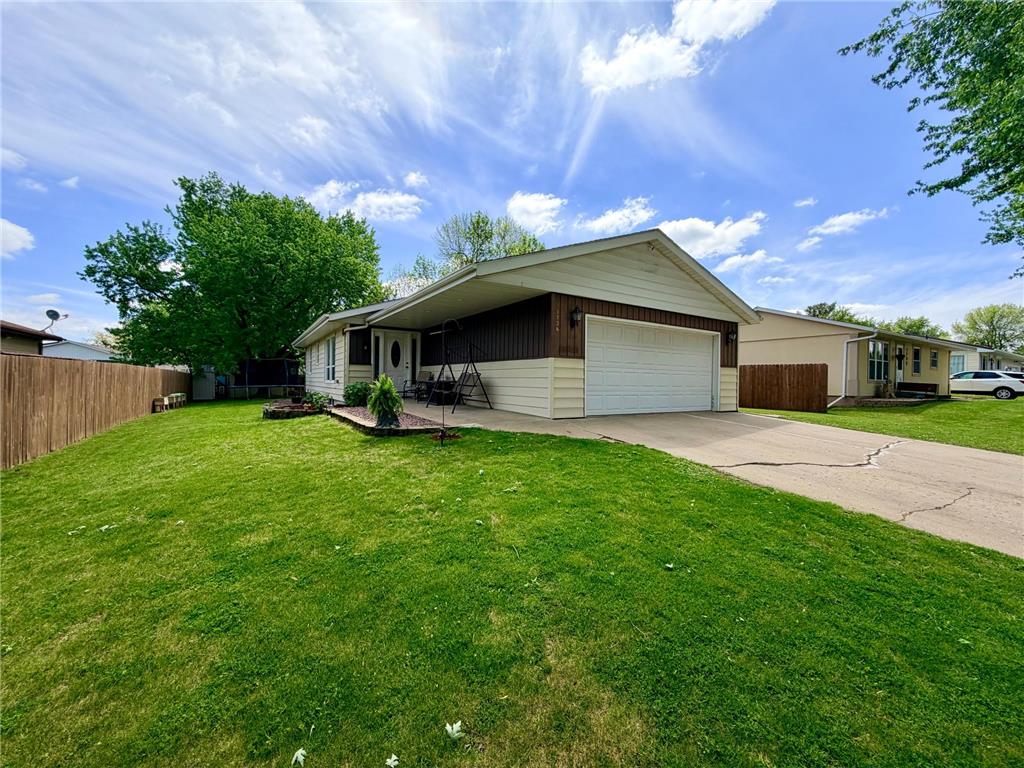 1736 Douglas Avenue Worthington MN 56187 7078018 image2