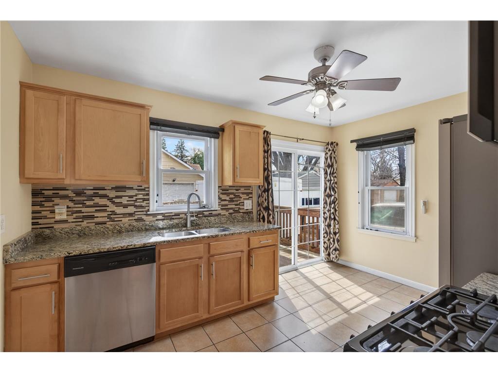 1736 Montana Avenue E Saint Paul MN 55106 7046266 image7